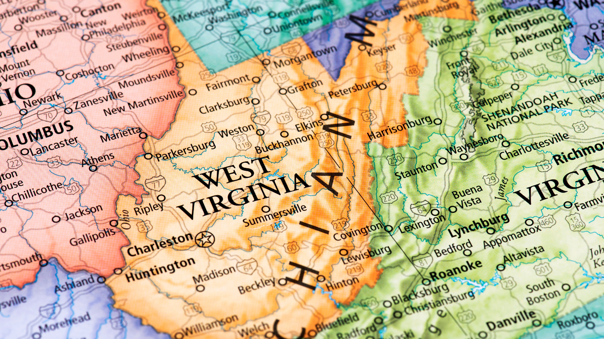 Fiery Car Crash in Fairmont Sees Interstate Reduced to Single Lane