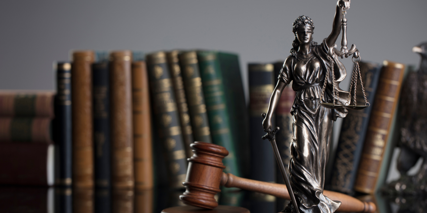 Huntington Family Files Wrongful Death Lawsuit After Fatal Boarding Incident