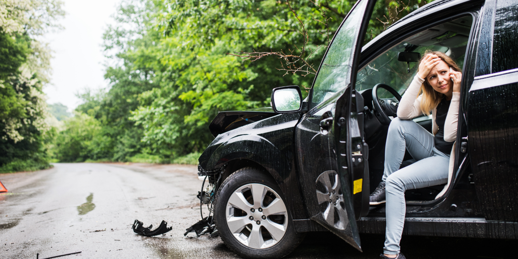 Driver Refuses Medical Attention in Lost Creek Rollover Accident